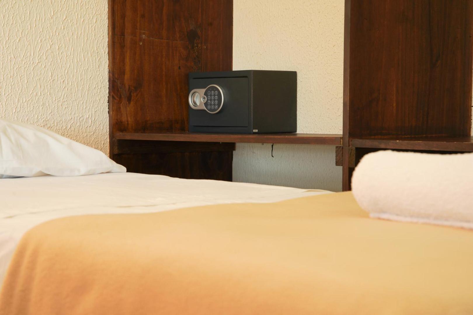 Isondu Suites & Breakfast Puerto Iguazú Zewnętrze zdjęcie